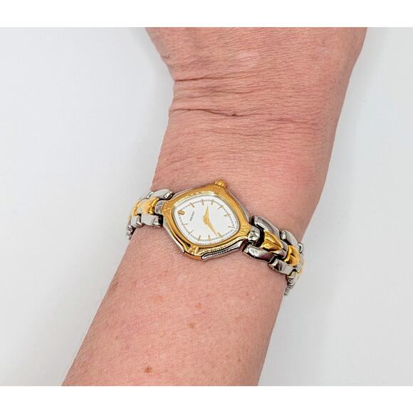 Seiko Ladies Two Tone Quartz Watch 1N00-6E98 Gold Silver Bracelet Working - Picture 7 of 7